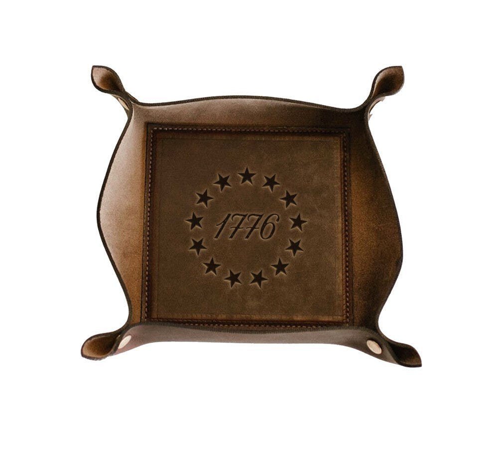 1776 Celebration Leather Valet - The Great Republic