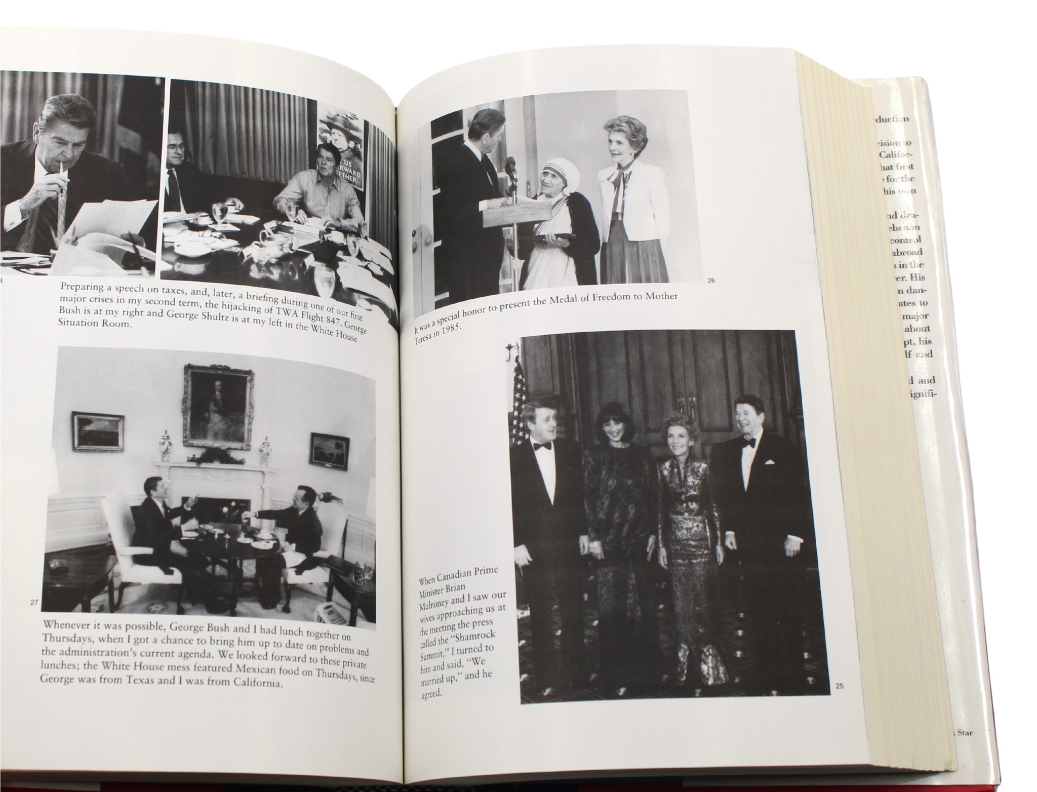 An American Life, Signed by Ronald Reagan, First Trade Edition in Original Dust Jacket, 1990 - The Great Republic