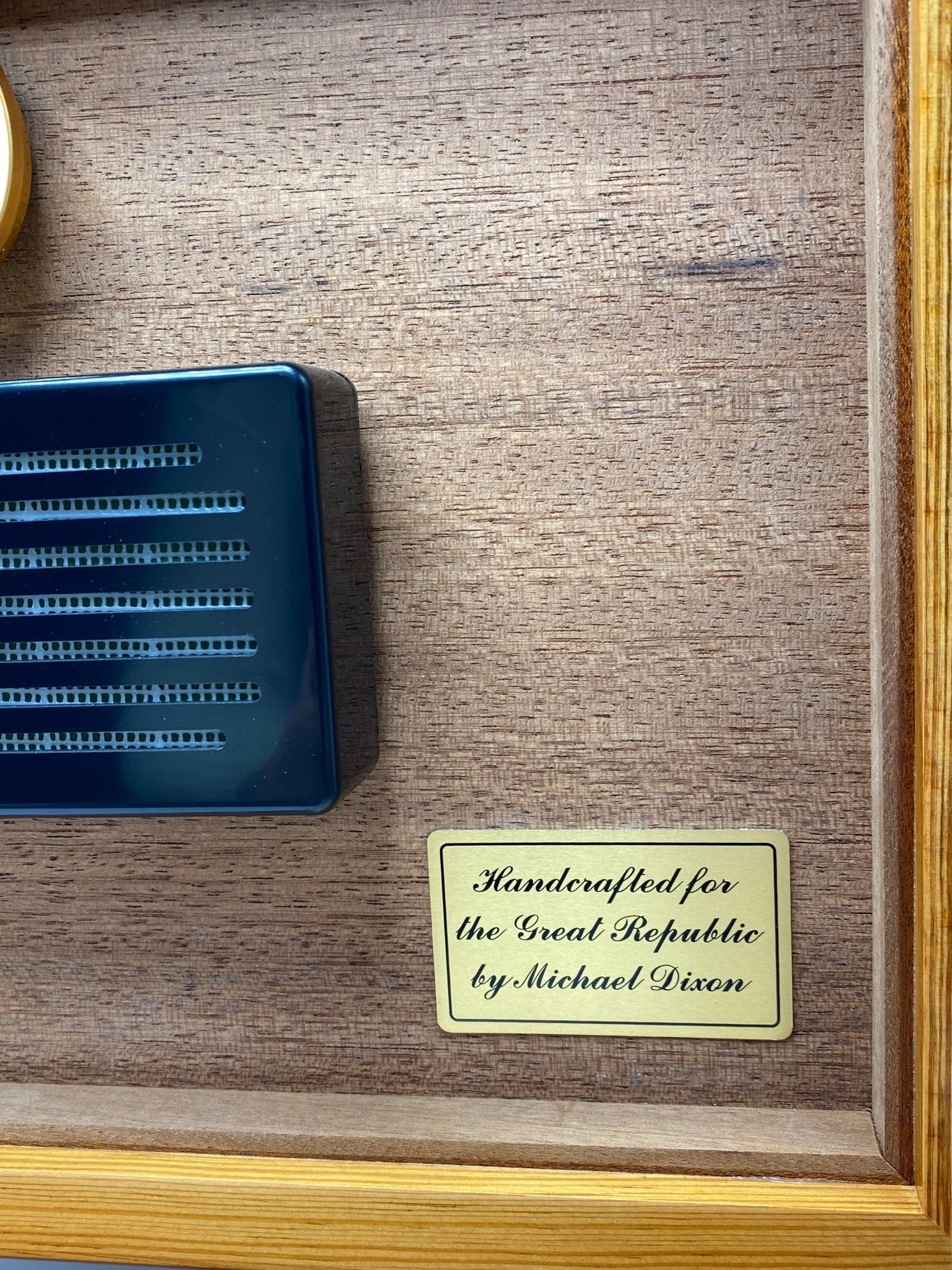 TGR Handcrafted Humidor, George Washington's 1789 Inaugural Seal or Elephant - The Great Republic