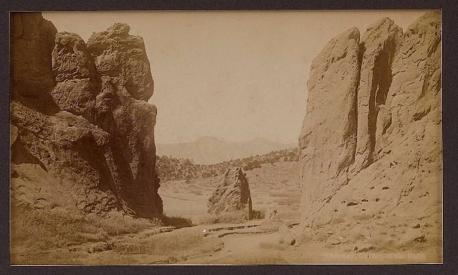 Vintage Garden of the Gods Postcards by Hook Photo, 1890 - The Great Republic