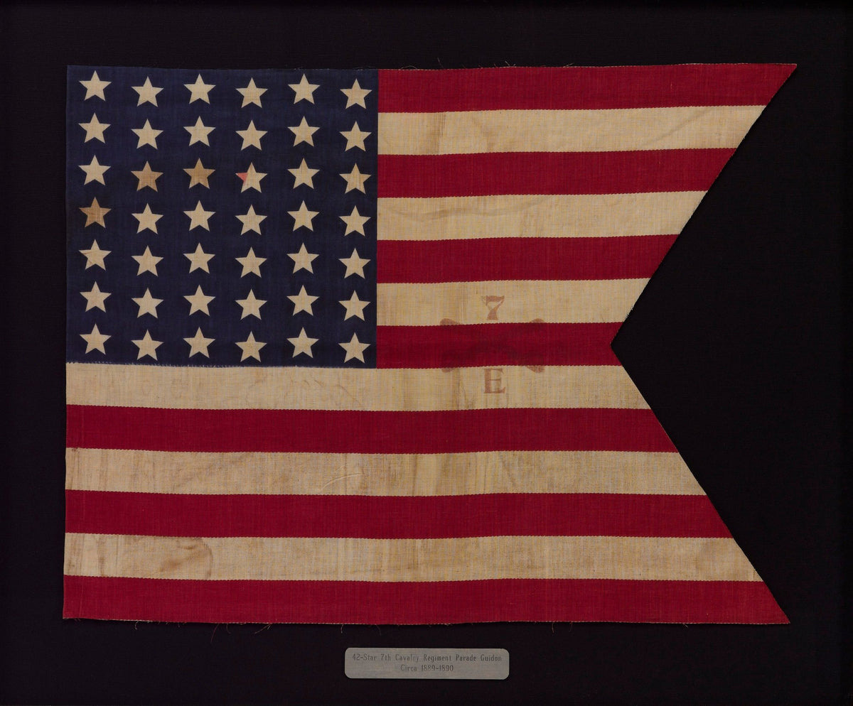 42-Star 7th Cavalry Regiment Parade Guidon, Printed "7E", Circa 1889-1895 - The Great Republic