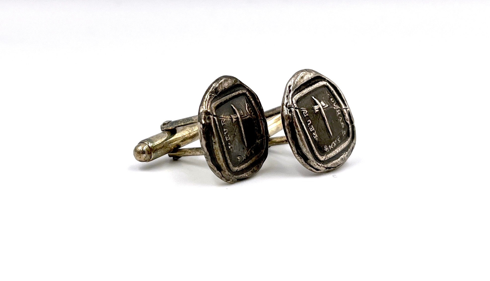 Cross Cufflinks - The Great Republic