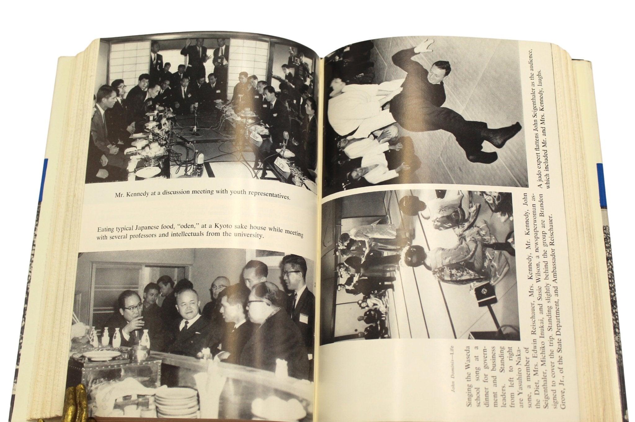 Just Friends and Brave Enemies by Robert F. Kennedy, First Edition, in Dust Jacket, 1962 - The Great Republic