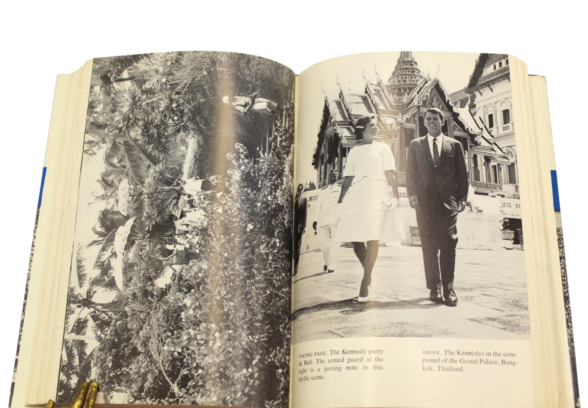Just Friends and Brave Enemies by Robert F. Kennedy, First Edition, in Dust Jacket, 1962 - The Great Republic