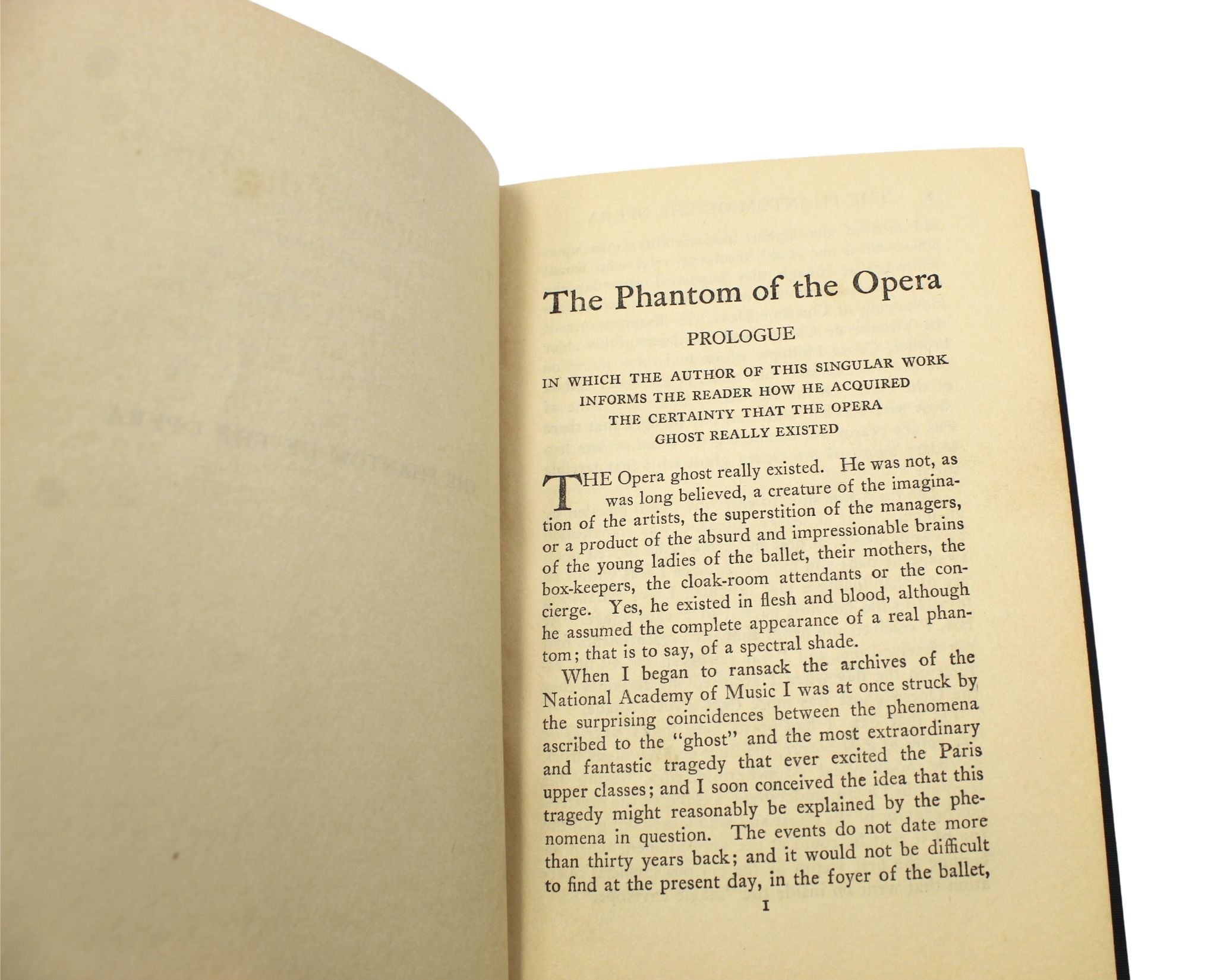 The Phantom of the Opera by Gaston Leroux, Signed by Actress Carla Laemmle, Photoplay Edition, 1925 - The Great Republic