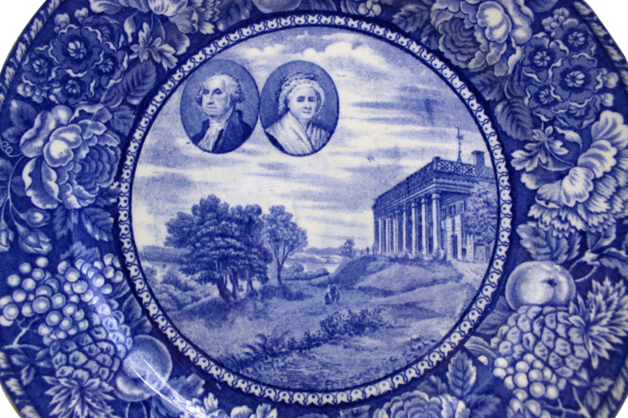 Vintage "Home of Washington, Mount Vernon" Decorative Plate by Rowland & Marsellus Co. - The Great Republic