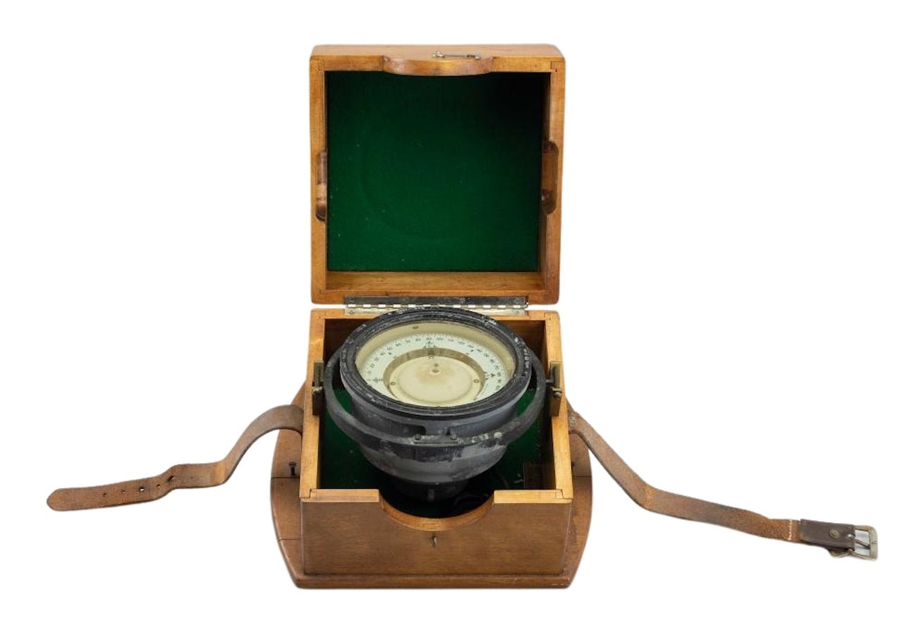 Vintage U.S. Navy Cased Gimballed Compass, Circa 1943 - The Great Republic