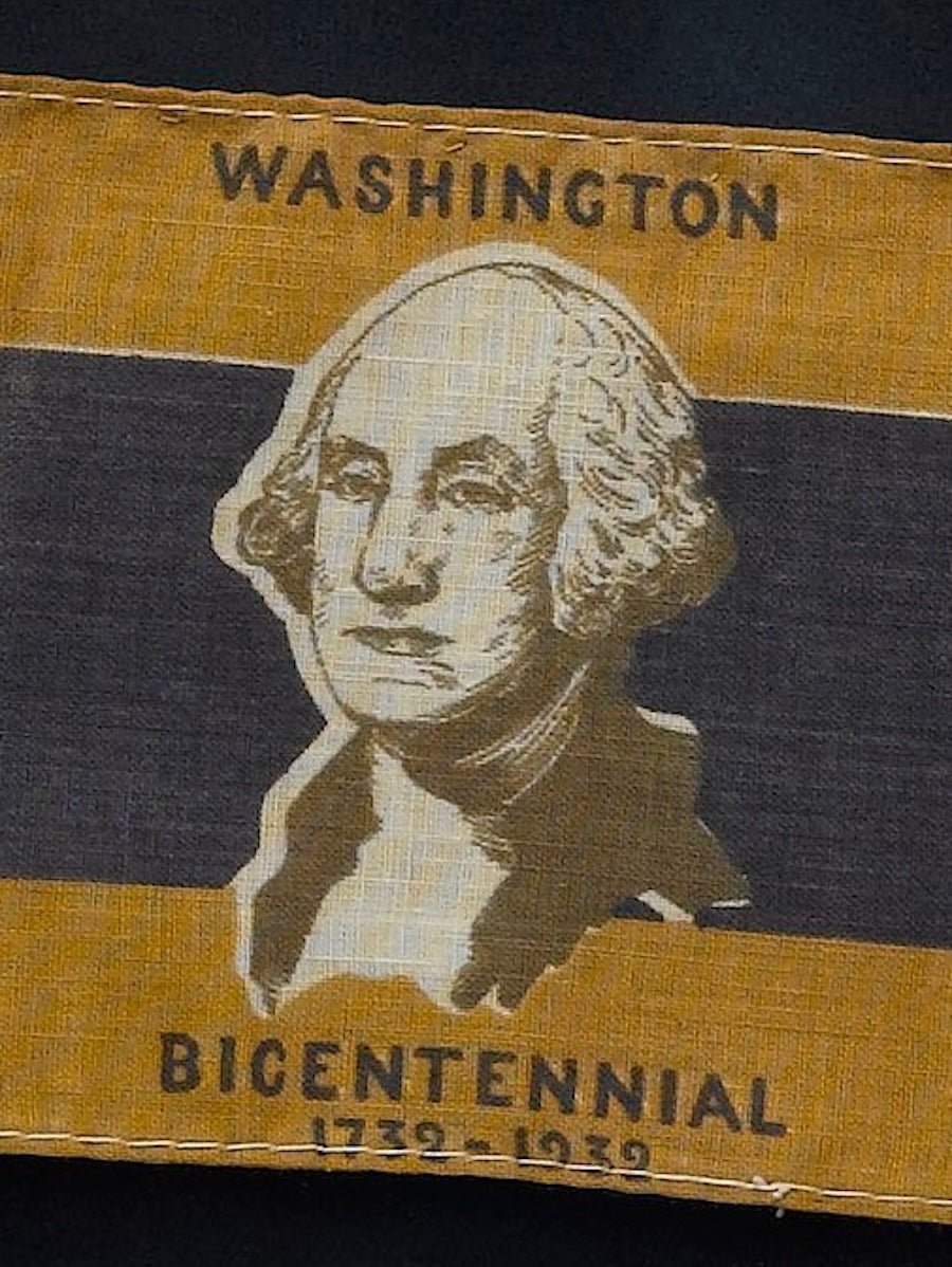 "Washington Bicentennial 1732 - 1932" Parade Flag, Printed Gold and Blue, circa 1930 - The Great Republic