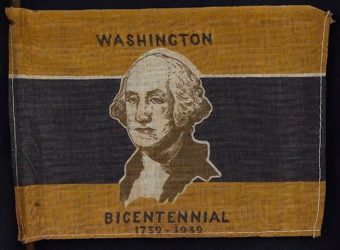 "Washington Bicentennial 1732 - 1932" Parade Flag, Printed Gold and Blue, circa 1930 - The Great Republic